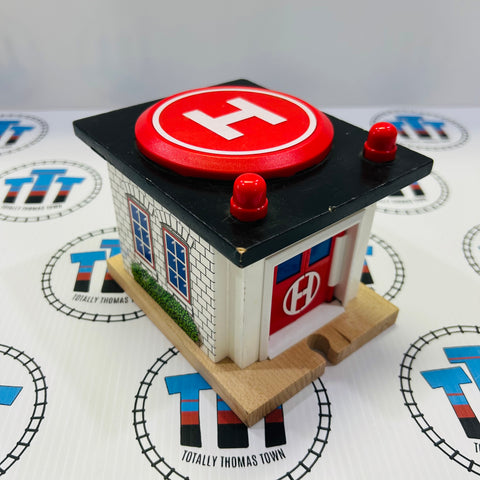 Rescue Hospital Painted Roof No Ramp Wooden - Used