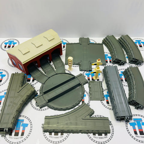 ERTL Roundhouse Playset with Extra Track (Some Discoloured) - Used