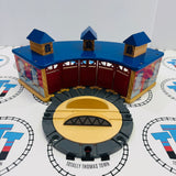 Roundhouse for 5 Trains #3 Chipped Roof Wooden Other Brand - Used