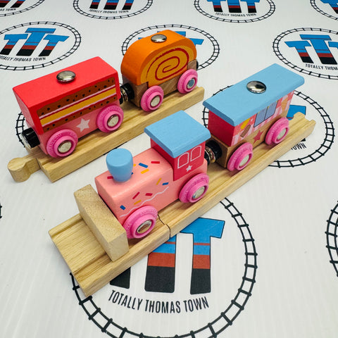 Sweetland Express with Track and Buffer BIGJIGS Rail Wooden - New no Box