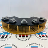 Roundhouse with Splitter #2 Good Condition Wooden - Used