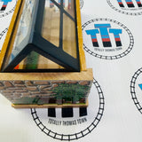 Useful Engine Shed #3 No Door/Cracked and Glued Wooden - Used