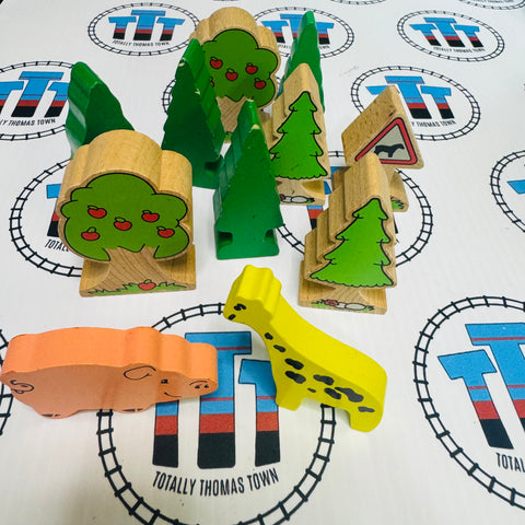 Accessory Pack Trees and Animals #3 Wooden - Used