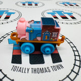 Thomas - Three Little Pigs Thomas New no Package - MINIS