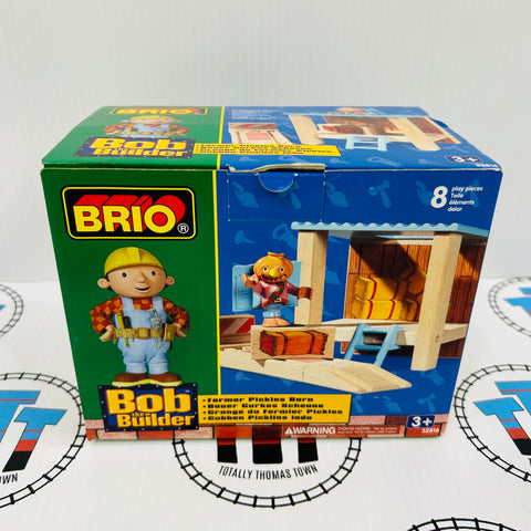 BRIO 32816 Bob the Builder Farmer Pickles Barn Wooden - New