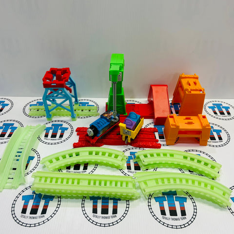 Hyper Glow Night Delivery Set Complete with Thomas (Cranky Not Working) Trackmaster Revolution - Used