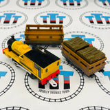 Duncan with Cargo Cars (2006) Good Condition Noisy Used - Trackmaster