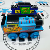 Thomas - Halloween Thomas & Caboose (Learning Curve) Very Good Condition Wooden - Used