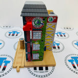 Sodor Paint Factory #1 with 1 Barrel (Lift gets stuck going down) Wooden - Used