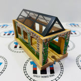 Useful Engine Shed #3 No Door/Cracked and Glued Wooden - Used