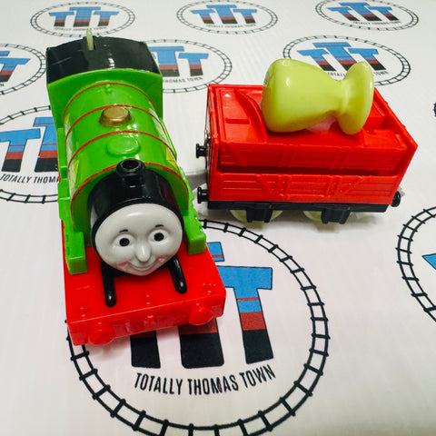 Percy Glow in the Dark with Cargo Used - Trackmaster Revolution