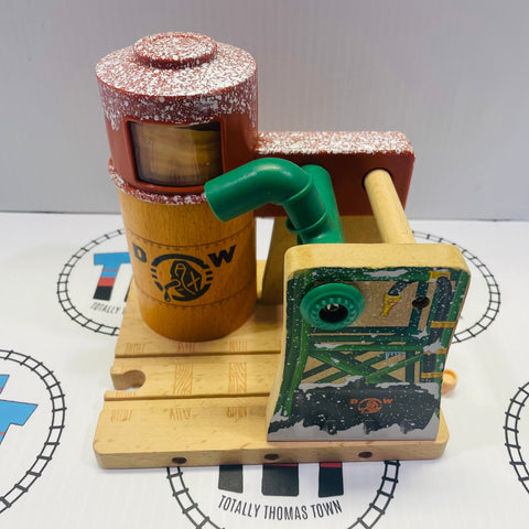Dieselworks Snowy Station Wooden - Used