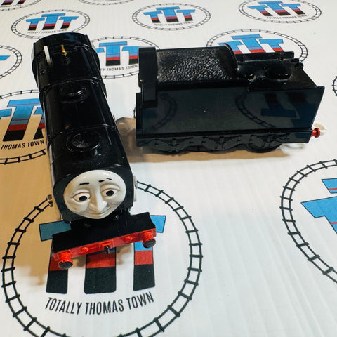 Neville & Tender (2005) Noisy Used - TOMY