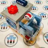 Scrub and Shine with Lights and Sounds no Water #2 Wooden - Used