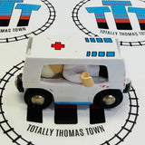 BRIO 33541 Ambulance Car with Poor Condition Figure - Used