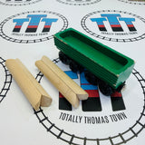 Sawmill Depot with Henry’s Log Car (1998) and 2 Logs #4 Roof Missing Peg Wooden - Used