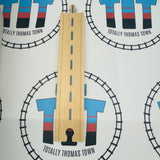 Straight Track 8" 1 Piece Used - Thomas Brand
