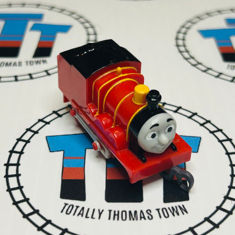 James Newer Face Red Wheels No Stickers Pull Along Capsule Plarail - Used