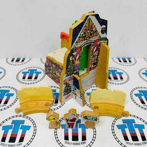 Santa's Workshop Express Station Pack #2 Discoloured/Missing Cargo Loader - Used