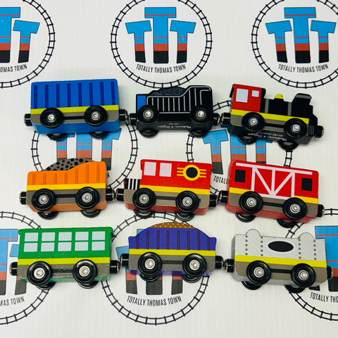 Train Pack 9 Pieces Melissa and Doug Brand Wooden - Used