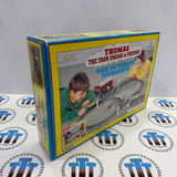 Turntable Playtrack (Discoloured Shed Roof/No Signals) - Used in Box