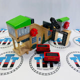 Coal Company (Sodor Mining Co.) with 2 Cargo Cars (2003) #2 Wooden - Used