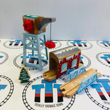 Snowy Rails Set (Thomas Wood Mattel) #1 Different Cargo Car with Fair Condition Cargo/Marked Track/No James Used - Thomas Brand