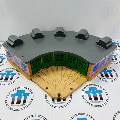 Roundhouse with Splitter #1 Glued Track Peg (Doesn't Affect Use) Wooden - Used