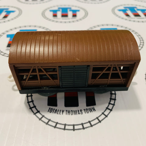 Opening Brown Box Car Only 1 Door (1 door missing) Used - TOMY/Trackmaster