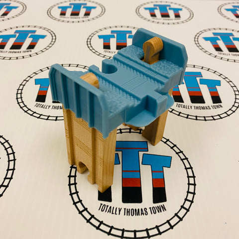 Build-It-Higher Riser 1 Piece 3” Track Thomas Brand Wooden - Used